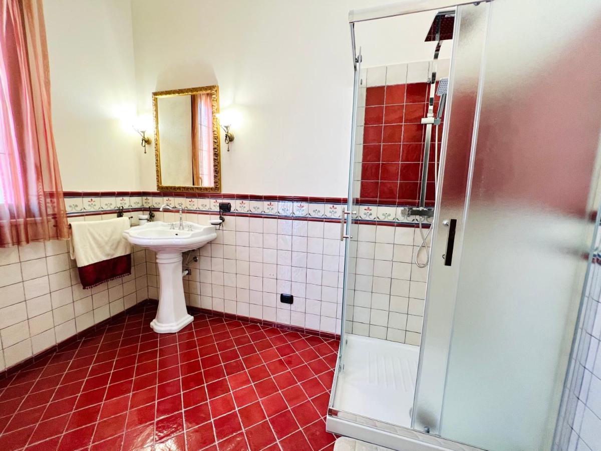 Casa Aieddu Hotel Теразини Екстериор снимка